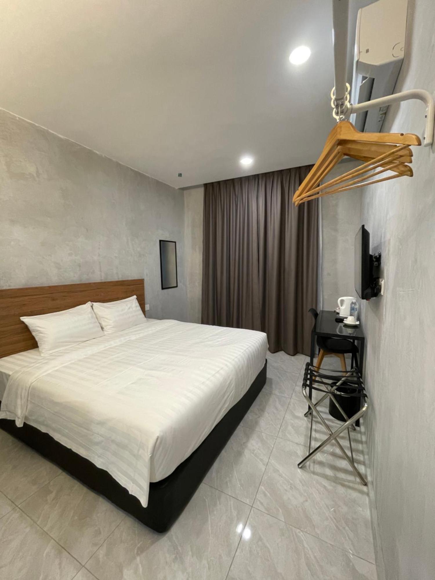 Hpy Hotel Іпох Екстер'єр фото