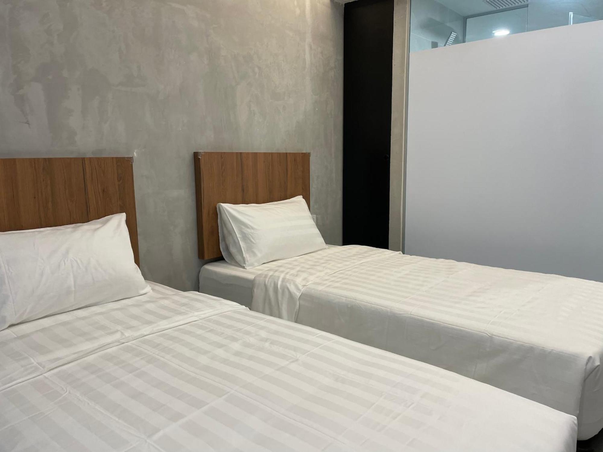 Hpy Hotel Іпох Екстер'єр фото